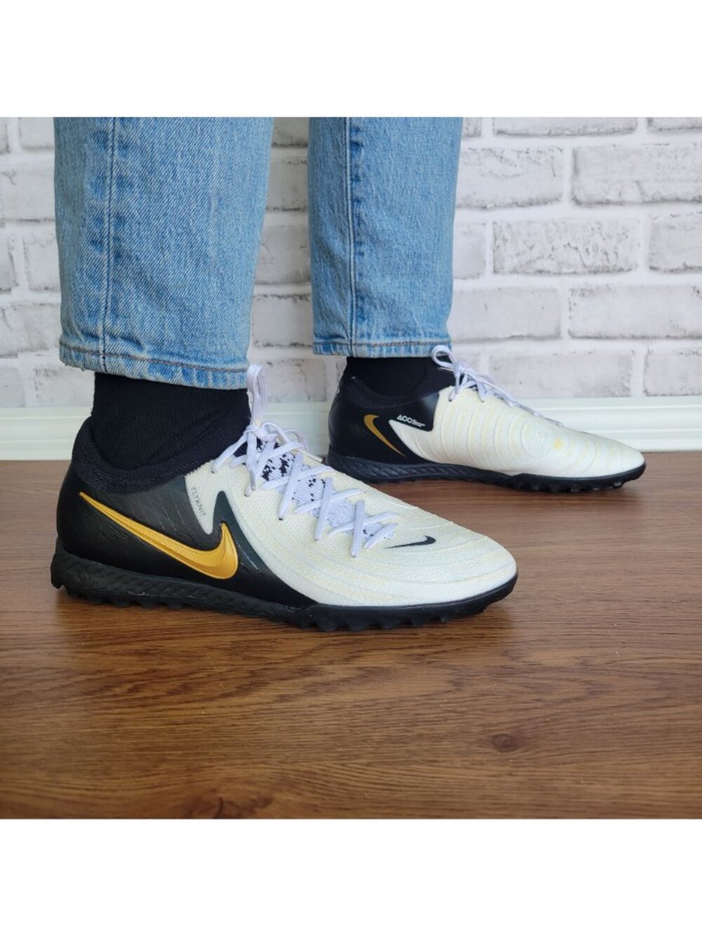 ✨Nike Phantom GX 2 Pro Turf Low Sz 6.5 Men's Soccer Shoes Black White FJ2583-100 - Picture 10 of 11